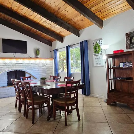Rustic Warm Fireplace 5 Room Sleeps 16 Las Vegas Exterior photo