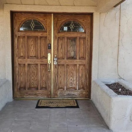 Rustic Warm Fireplace 5 Room Sleeps 16 Las Vegas Exterior photo